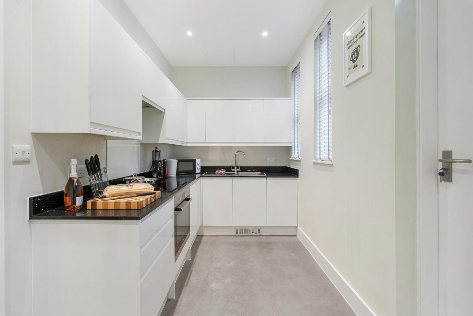 Chic 2 Bed Maisonette In Mayfair 32A Londres Exterior foto