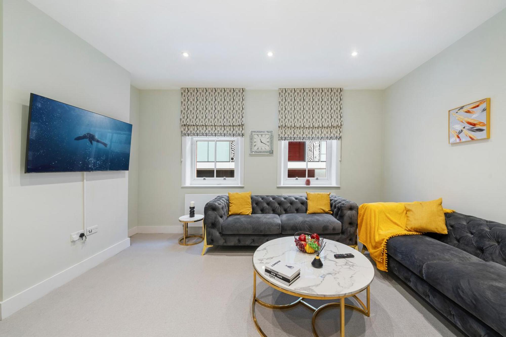 Chic 2 Bed Maisonette In Mayfair 32A Londres Exterior foto
